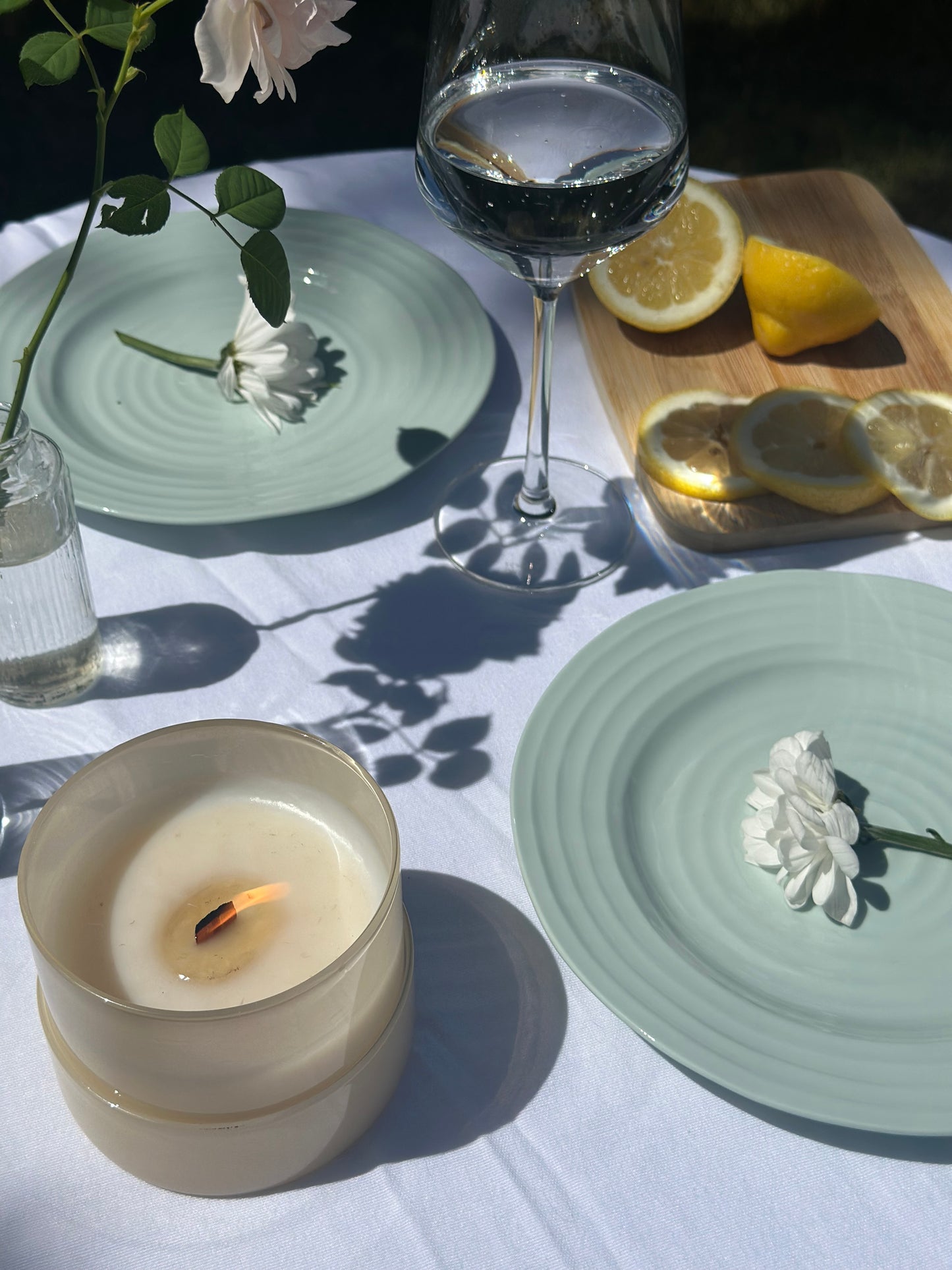 'Garden Party' - Lemony, Fresh, Floral - Wood Wick Candle in Modern Glass Jar