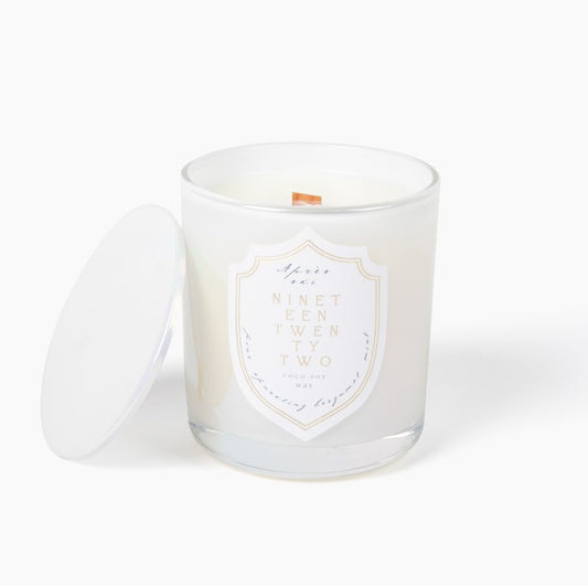 'Après Ski' - Fresh, Snowy, Pine - Wood Wick Candle in White Jar
